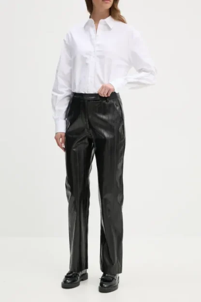 Sisley pantaloni piele