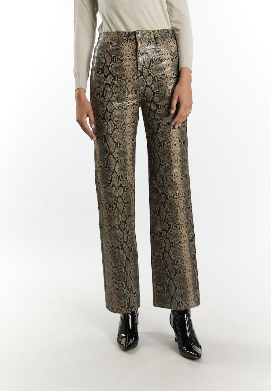 Pantaloni piele faina