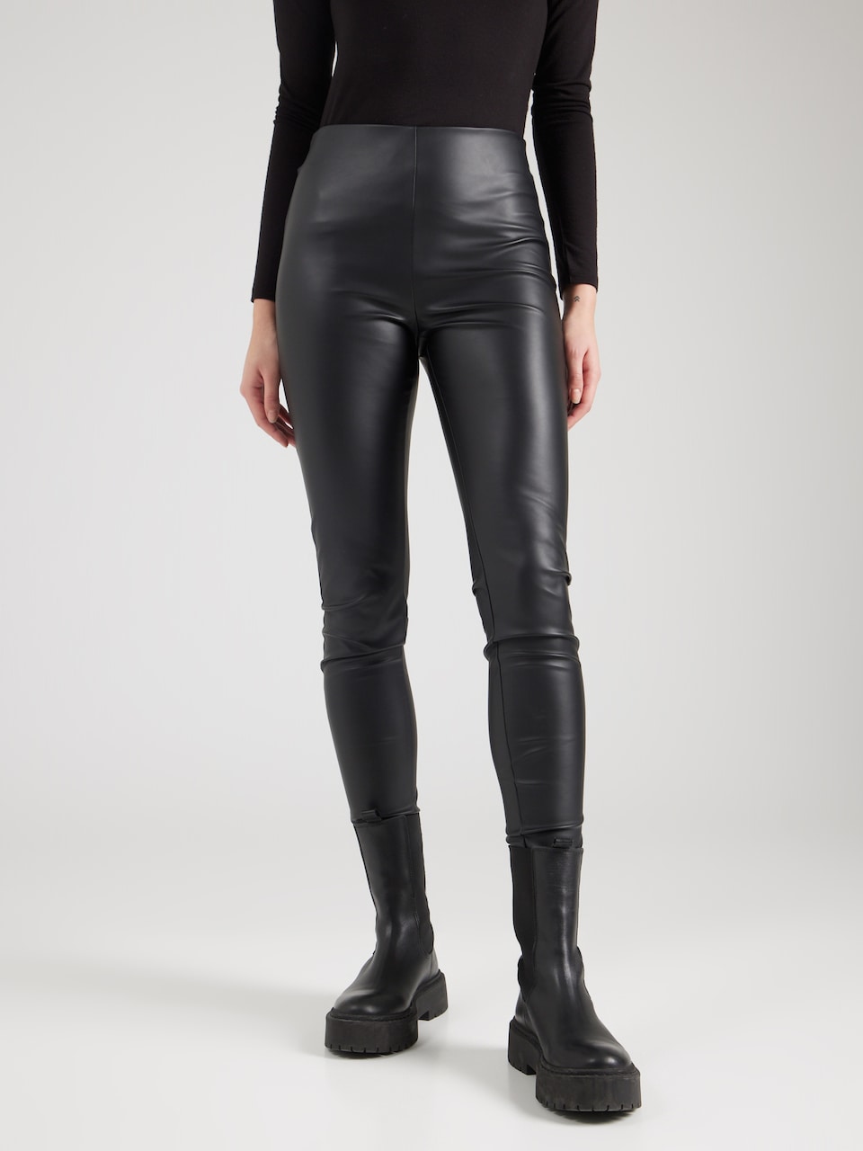 Pantaloni piele VILA