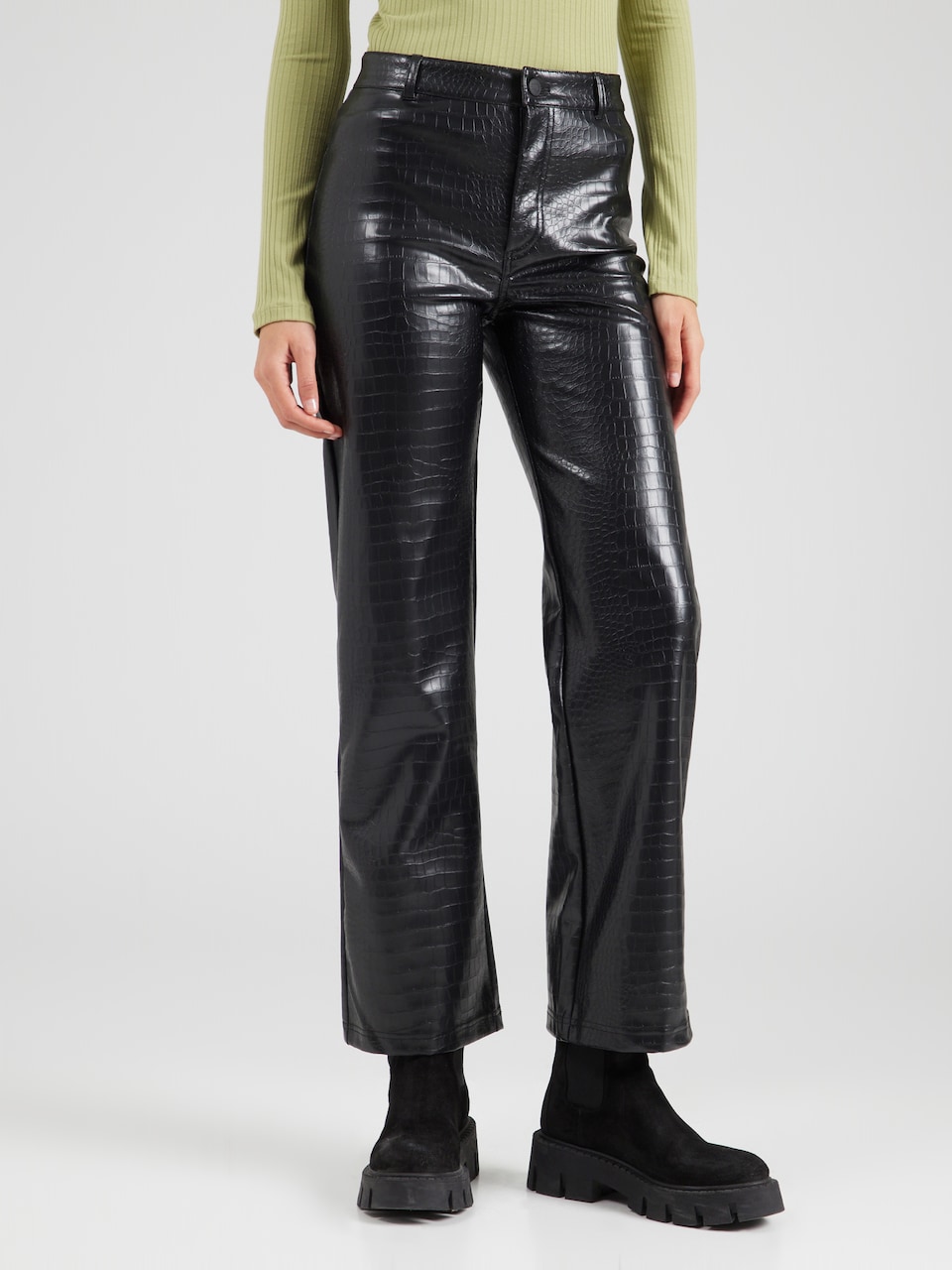 Pantaloni piele Monki