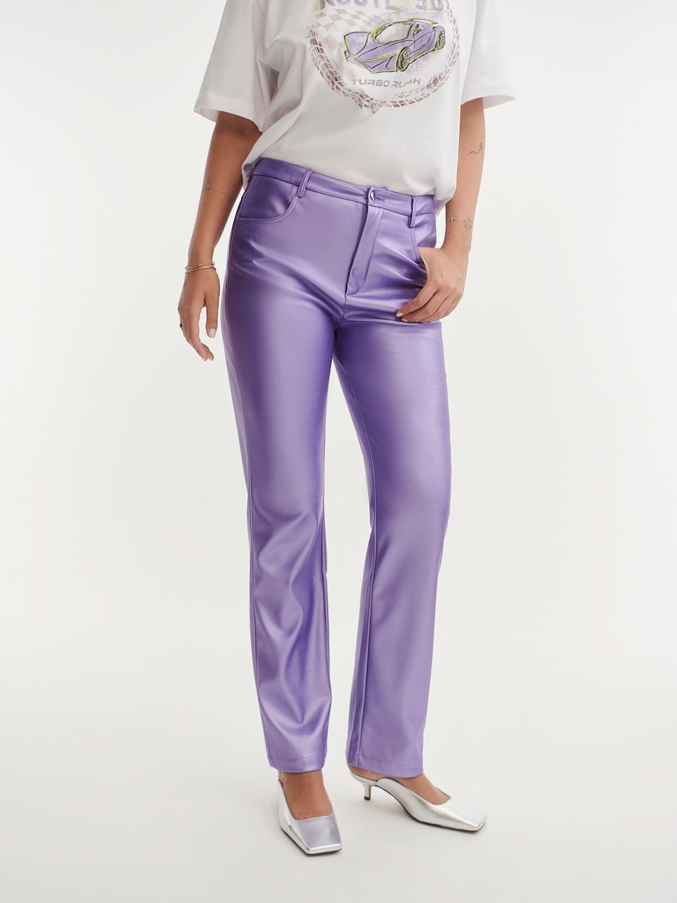 Pantaloni piele ABOUT YOU x Laura Giurcanu