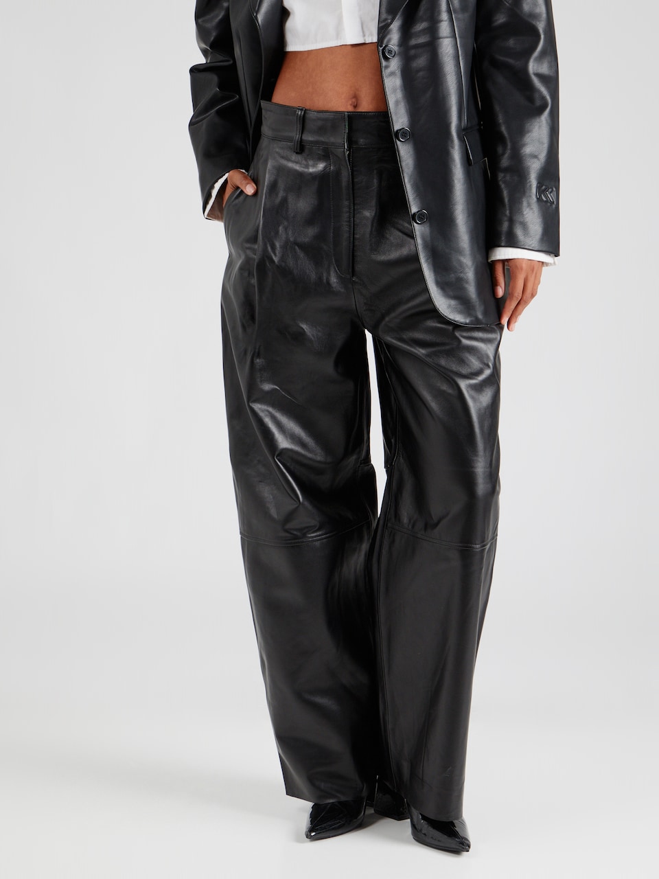 Pantaloni piele & Other Stories