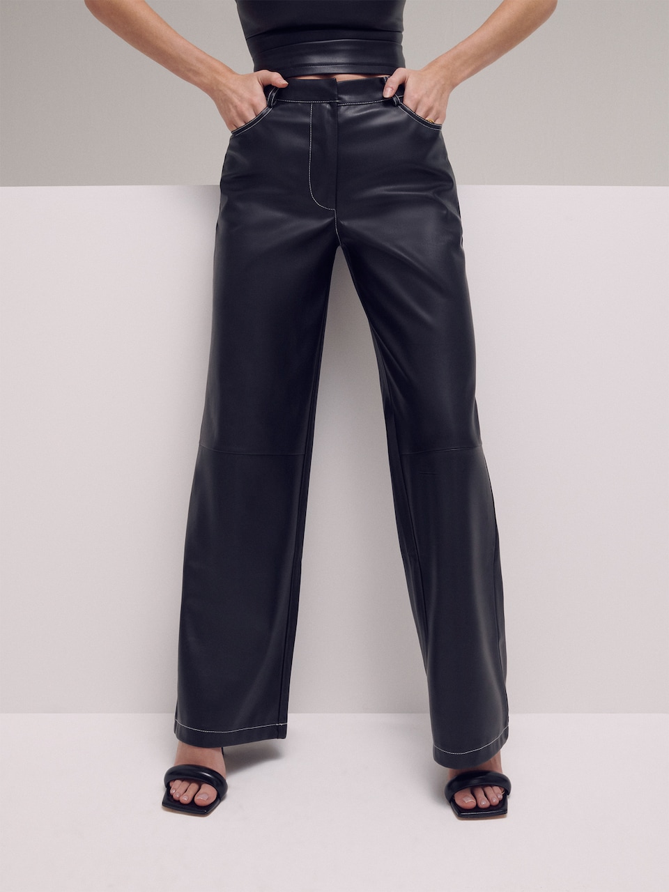 Pantaloni piele LENI KLUM x ABOUT YOU