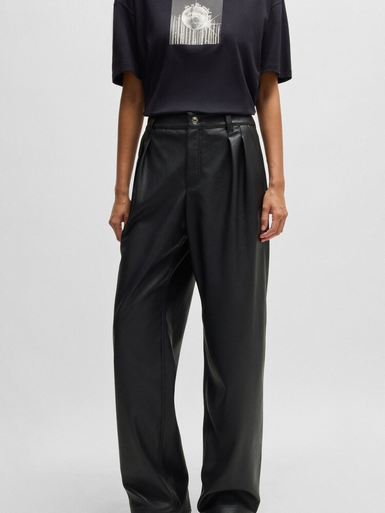 Pantaloni BOSS Larg Fit Din piele artificială