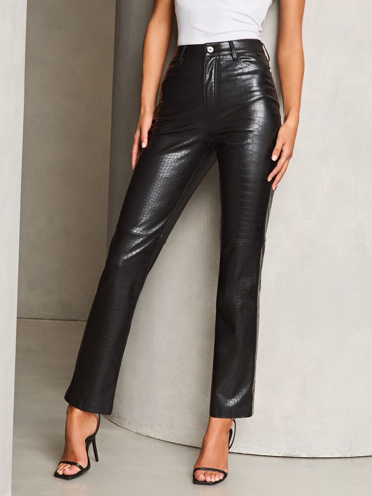 Pantaloni drepti din piele artificială Lipsy