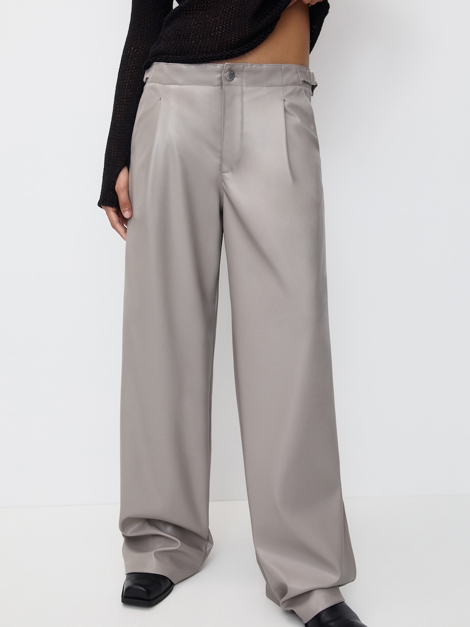 Pantaloni piele Pull&Bear