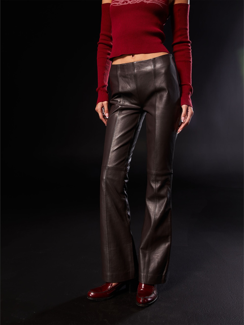 Pantaloni piele Bella x ABOUT YOU